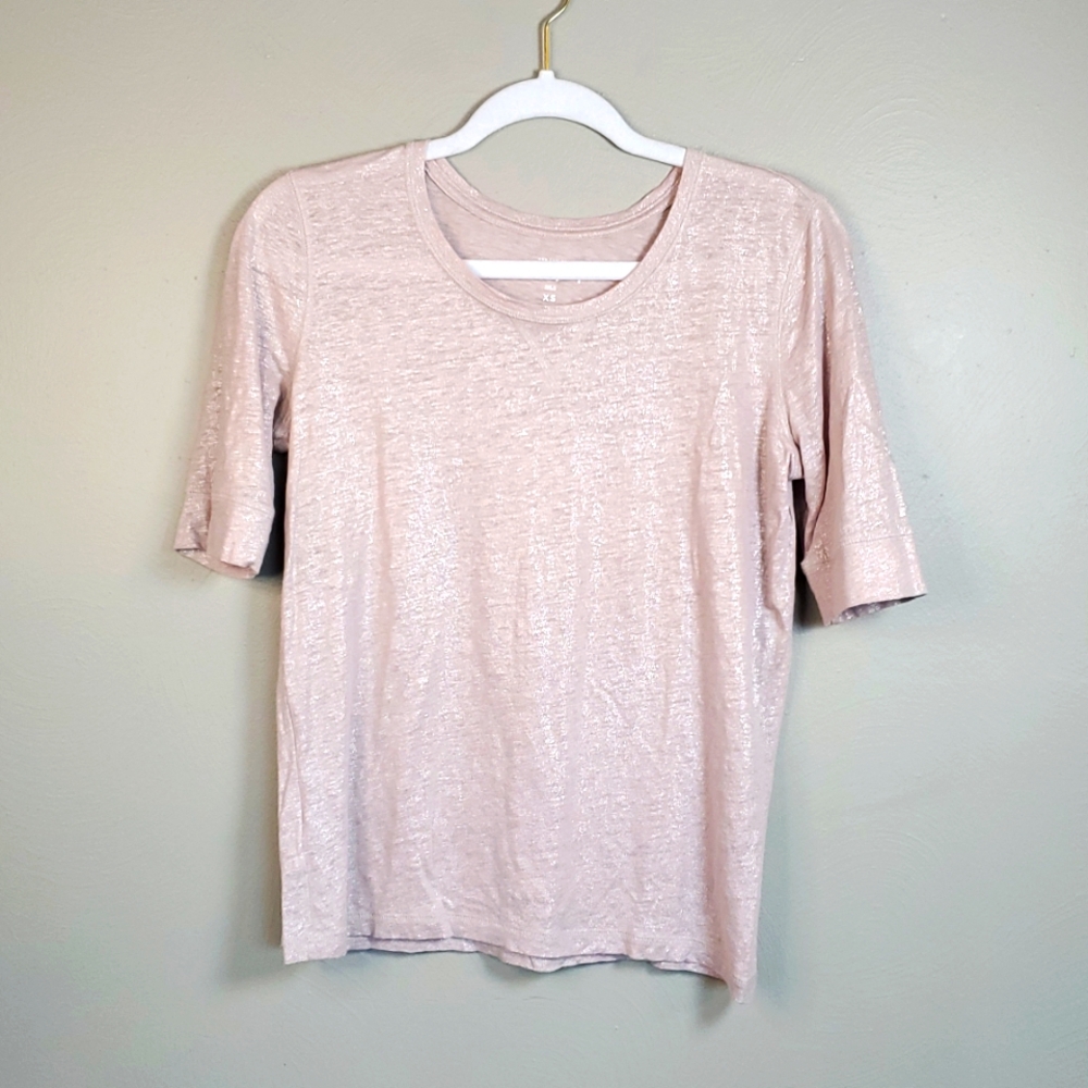 Ann Taylor Loft short sleeve, shiny blush linen top. Size XS